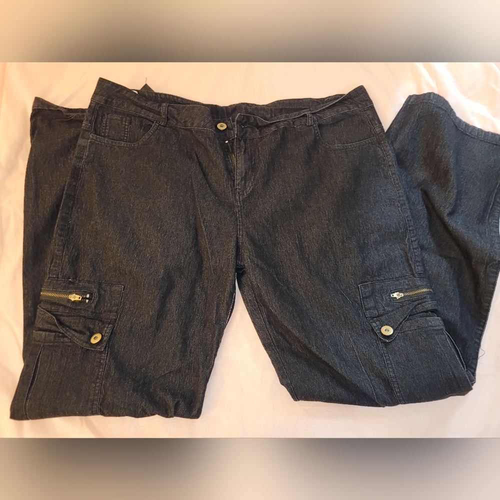 Women's Denim Cargo Pants! Size- XXL